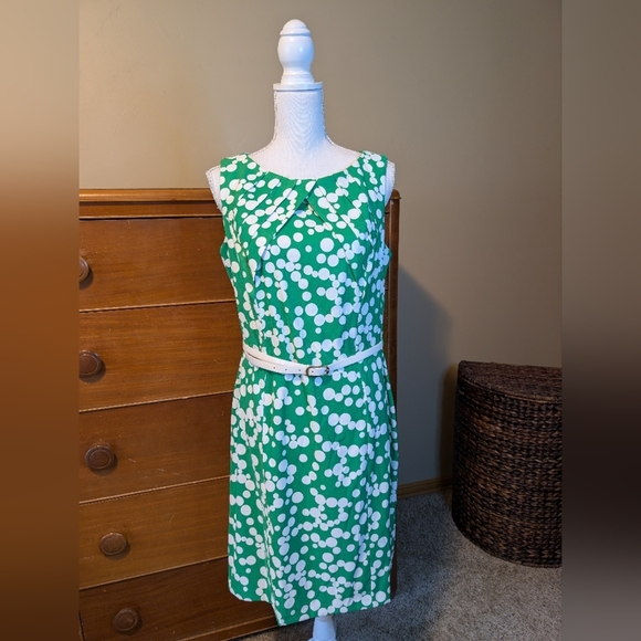Dress Barn Spring Summer White & Green Floral Belted Dress Size 14 - Picture 2 of 13
